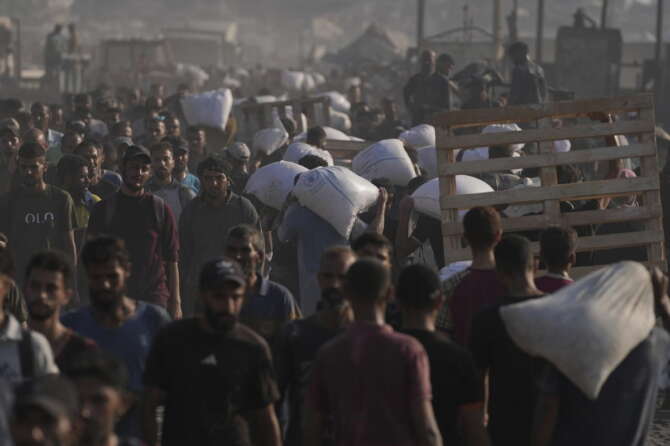 Gaza City, l’esercito israeliano prepara la conquista: Netanyahu promette di impedire la nascita di uno Stato palestinese