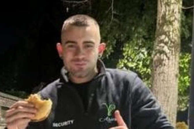 Chi era Artiom Naliato, 21enne morto in Ucraina per un bombardamento russo: si era arruolato come volontario