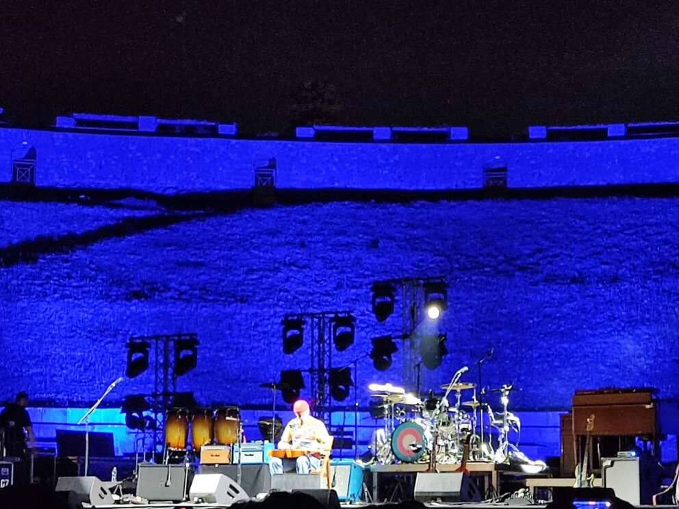 ben-harper-innocent-criminals-live-pompei-1