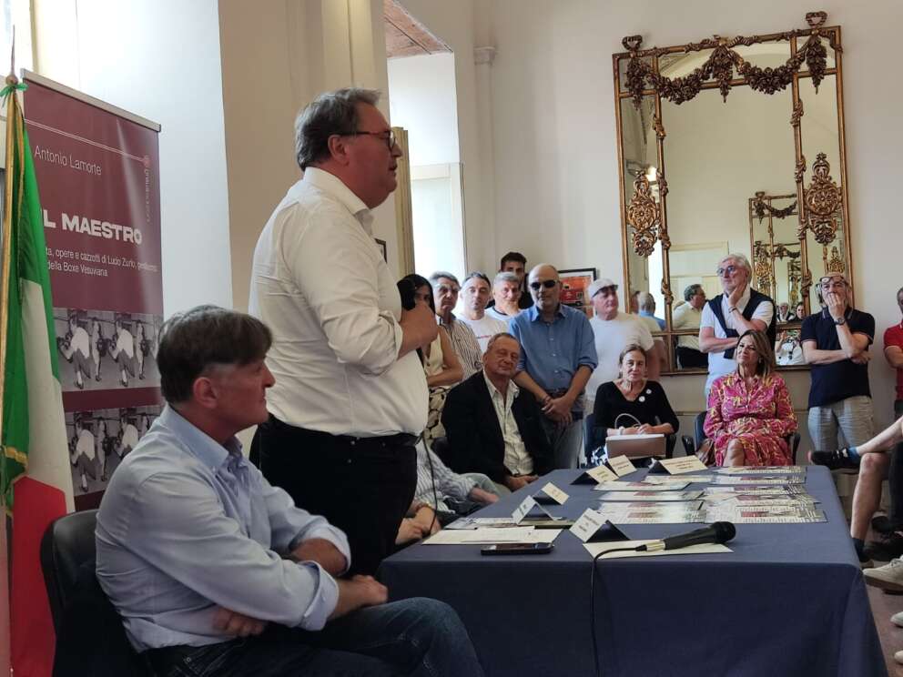 il-maestro-lucio-zurlo-antonio-lamorte-torre-annunziata-boxe-vesuviana-2