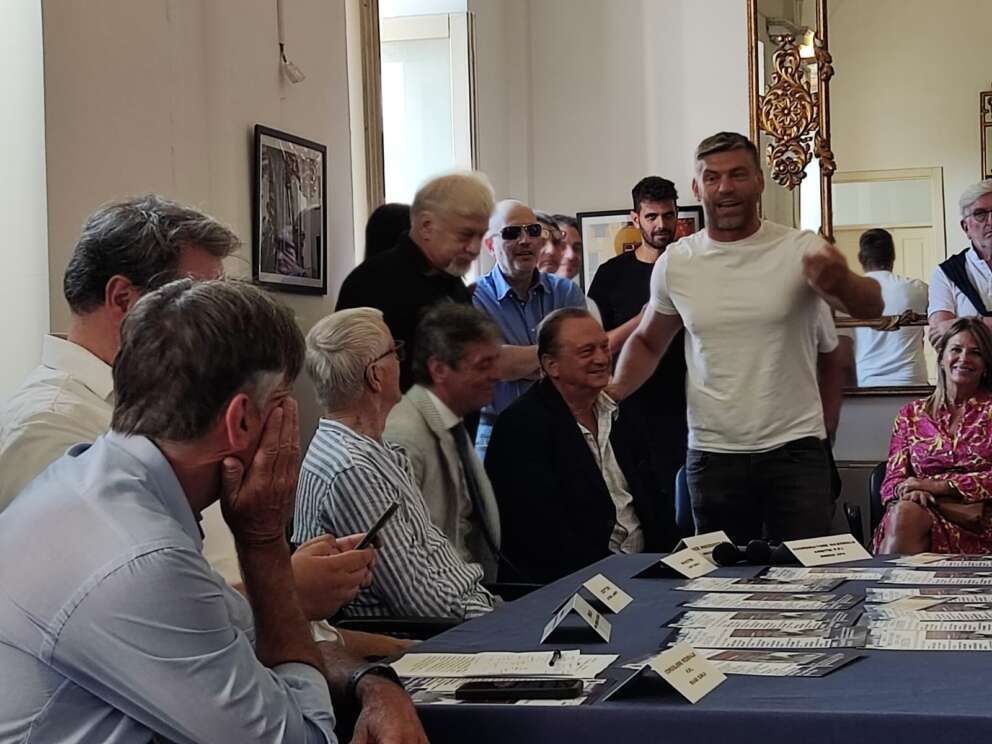 il-maestro-lucio-zurlo-antonio-lamorte-torre-annunziata-boxe-vesuviana-7