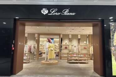 Loro Piana in amministrazione giudiziaria, caporalato tra i fornitori cinesi del brand “made in Italy” del cashmere