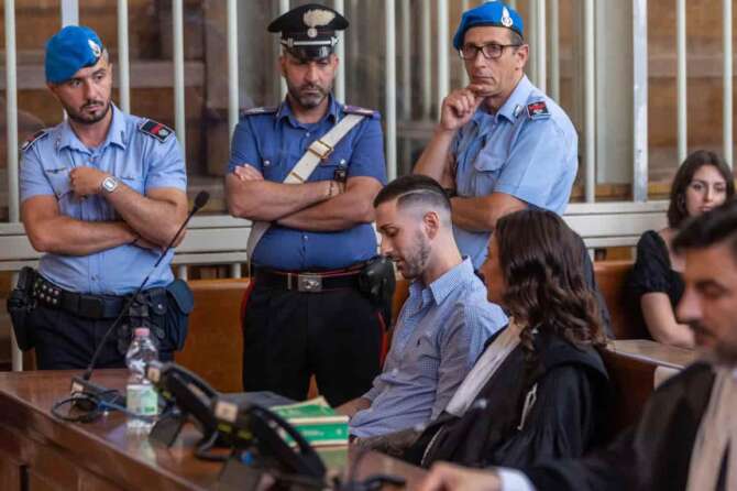 Sentenza del processo d’appello per l’imputato Alessandro Impagnatiello accusato del femminicidio di Giulia Tramontano – Milano, Italia – Mercoledì, 25 giugno 2025 (foto Stefano Porta / LaPresse) Appeal trial verdict for defendant Alessandro Impagnatiello accused of the femicide of Giulia Tramontano – Milan, Italy – Wednesday, 25 June 2025 (photo Stefano Porta / LaPresse)