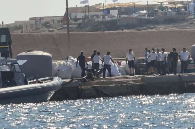 AP Photo/Elio Deisderio