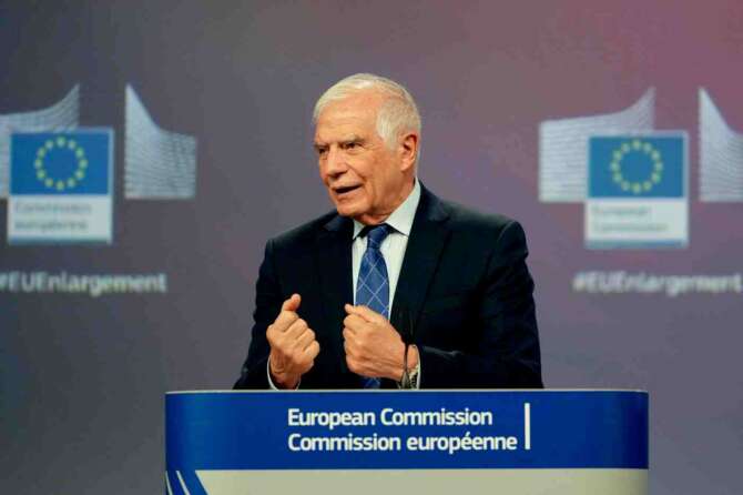 AP Photo/Virginia Mayo – Associated Press / LaPresse
Only italy and Spain