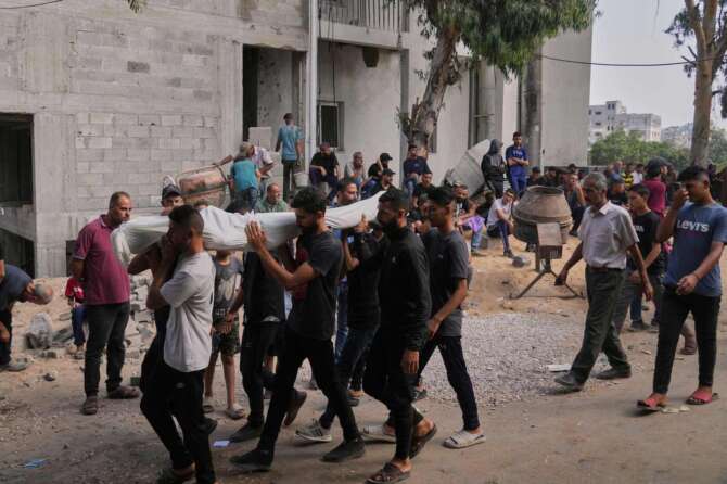 AP Photo/Abdel Kareem Hana – Associated Press / LaPresse
Only italy and spain