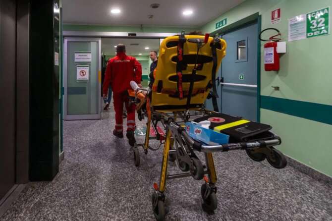 Pronto soccorso, la crisi infinità della sanità: da gennaio uno su 4 con meno del 50% dell’organico