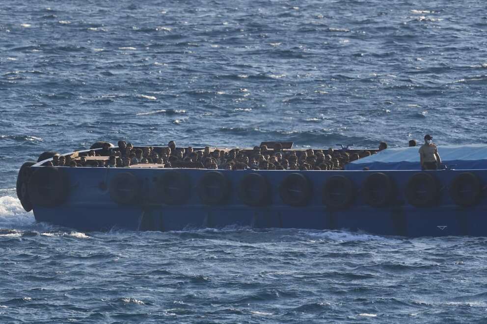 Il Viminale si vendica con Mediterranea: stop di due mesi e multa per chi salva vite