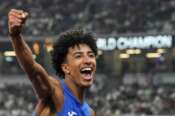Italy’s Mattia Furlani reacts after taking the gold medal in the men’s long jump final at the World Athletics Championships in Tokyo, Wednesday, Sept. 17, 2025. (AP Photo/Hiro Komae) Associated Press/LaPresse