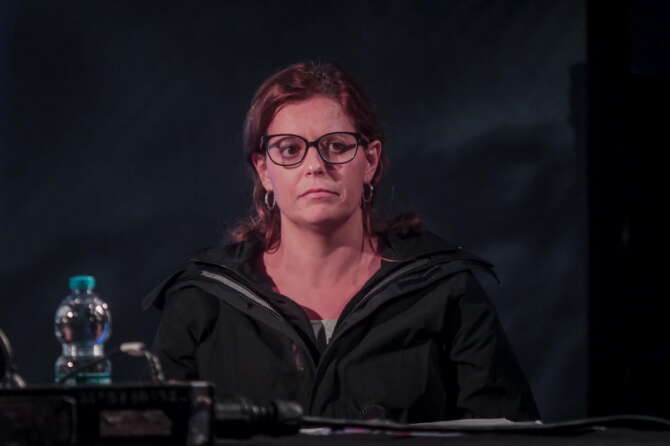 Ilaria Salis salva, la commissione dell’Europarlamento vota contro la revoca dell’immunità: richiesta di Orban respinta per un voto