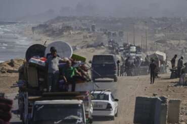 Israele ordina l’evacuazione totale di Gaza City: sì di Netanyahu alla proposta Trump per “finire il conflitto”