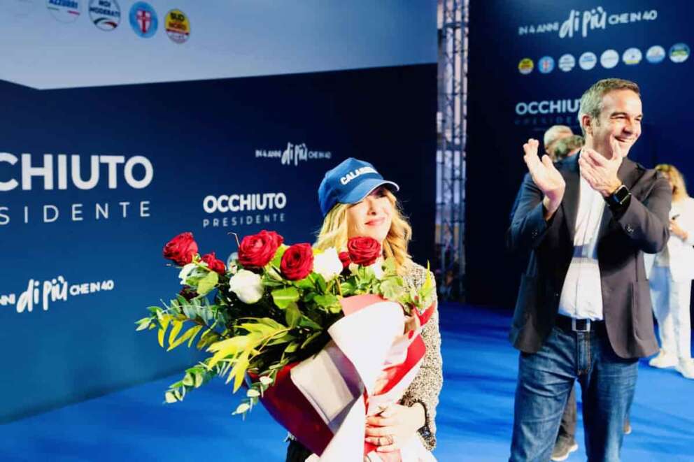 Foto Filippo Attili/Palazzo Chigi/LaPresse 30 Settembre 2025 Lamezia Terme Politica Giorgia Meloni arriva in Calabria per sostenere la ricandidatura di Roberto Occhiuto DISTRIBUTION FREE OF CHARGE – NOT FOR SALE – Obbligatorio citare la fonte LaPresse/Palazzo Chigi/Filippo Attili