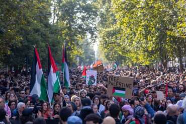 Manifestazione verso Viale Romagna. Corteo per lo Sciopero generale per Gaza e la Flotilla da Porta Venezia – Milano, Italia – Venerdì, 3 ottobre 2025 (foto Stefano Porta / LaPresse) General Strike for Gaza and the Flotilla March from Porta Venezia – Milan, Italy – Friday, 3 October 2025 (photo Stefano Porta / LaPresse)