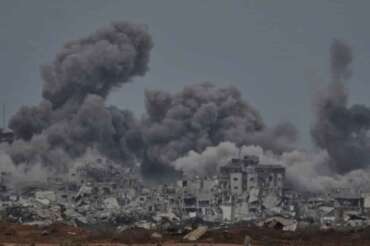 Smoke rises to the sky following an Israeli military strike in the Gaza Strip, as seen from southern Israel, Thursday, Oct. 9, 2025, following the announcement that Israel and Hamas have agreed to the first phase of a peace plan to pause the fighting. (AP Photo/Ariel Schalit)