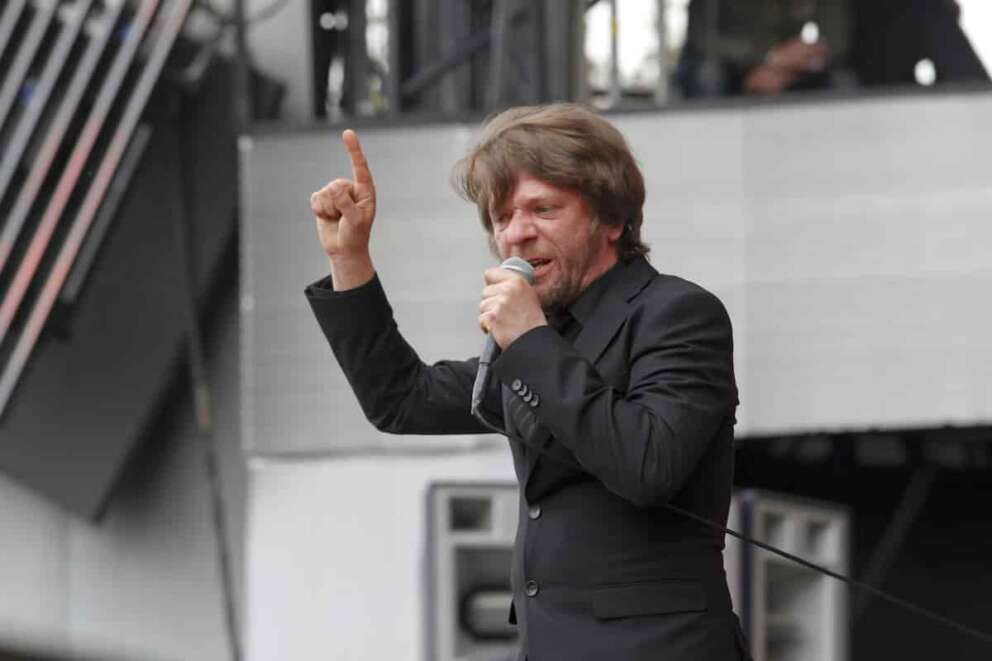 La Presse © Roma Italy – 01/05/2012 Concerto 1° Maggio – Roma Piazza San Giovanni Nella foto: Teatro degli Orrori Musica Cronaca Concerto Primo maggio Spettacolo