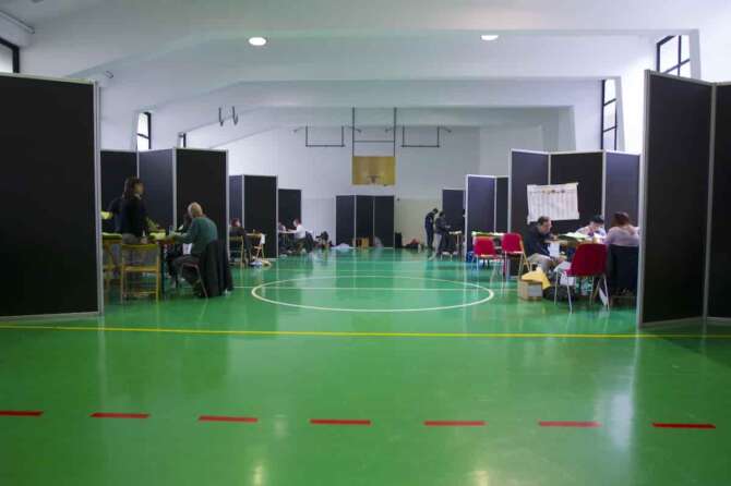 FOTO DI REPERTORIO Foto LaPresse – Ivan Benedetto 21-05-2018 Aosta, Italia Politica Elezioni Regionali Valle d’Aosta, giornata di Spoglio Nella foto: veduta generale sede di spoglio Photo LaPresse – Ivan Benedetto 20-05-2018 Turin, Italy Policity Regional Elections Valle d’Aosta, scrutiny day In the pic: