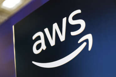 Cos’è successo ad Amazon Web Services: così la piattaforma cloud AWS ha “spento” Canva, Roblox e Perplexity