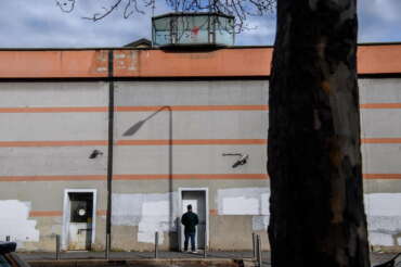 San Vittore, due morti in 12 ore nel carcere milanese: altri due colti da malore, la Procura apre un’inchiesta