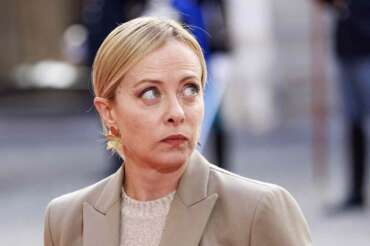 La destra scricchiola in tutta Europa, le difficoltà da Meloni a Le Pen: il voto in Ungheria da Orban l’ultimo segnale?