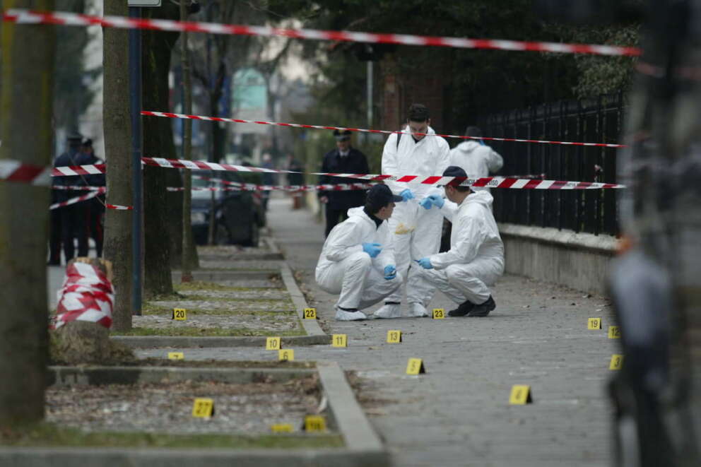 Unabomber resta un mistero, l’ultima perizia sul Dna sui reperti scagiona gli 11 indagati