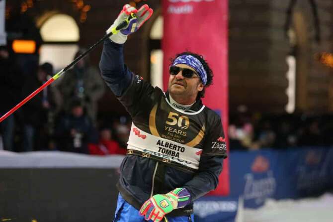 04.01.2017, Zagreb, CRO, FIS Weltcup Ski Alpin, Zagreb, Legendenrennen, 50 Jahre Alpiner Ski Weltcup, im Bild Alberto Tomba // Zagreb Celebrates 50 Years of FIS Alpine Ski World Cup – the 50th anniversary of the FIS Alpine Ski World Cup celebration at the Trg bana J. Jelacica (main square in Zagreb). The ski race of overall FIS World Cup winners on the road from the Zagreb Cathedral to the main square. Zagreb, Croatia on 2017/01/04. EXPA Pictures © 2017, PhotoCredit: EXPA/ Pixsell/ Jurica Galoic *****ATTENTION – for AUT, SLO, SUI, SWE, ITA, FRA only*****