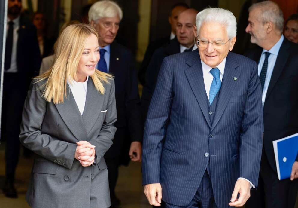 Meloni incontra Mattarella dopo l’attacco al Quirinale di Bignami: la premier non arretra nell’offensiva contro Garofani