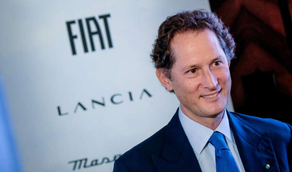 Un armatore greco per Repubblica, Elkann vende Gedi a Kyriakou (e al socio bin Salman): il Cdr attacca