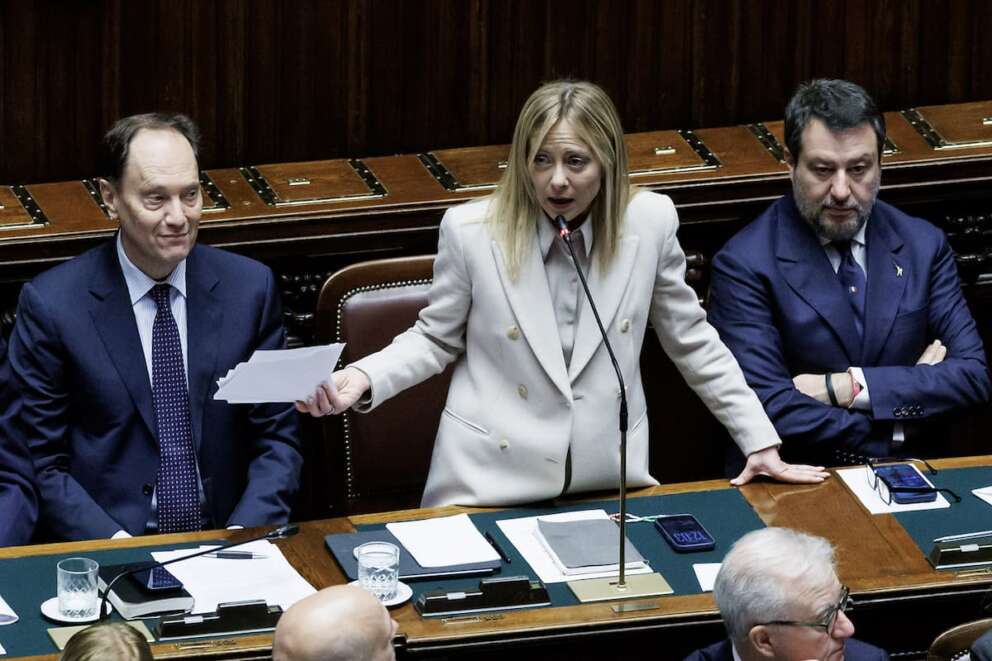 Meloni, sull’Ucraina sostegno e distinguo dagli alleati: “Non invieremo soldati a Kiev, sugli asset russi serve chiarezza”