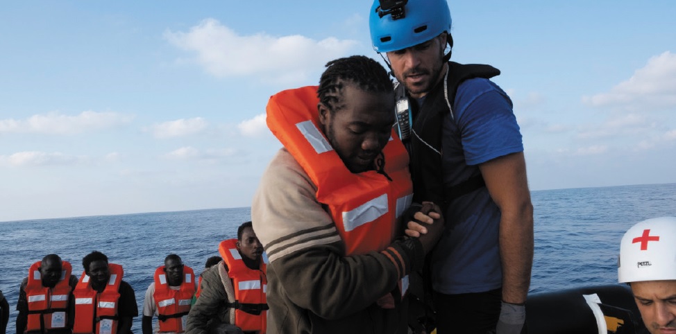 La destra vi vuole cinici e freddi, non fatevi rieducare