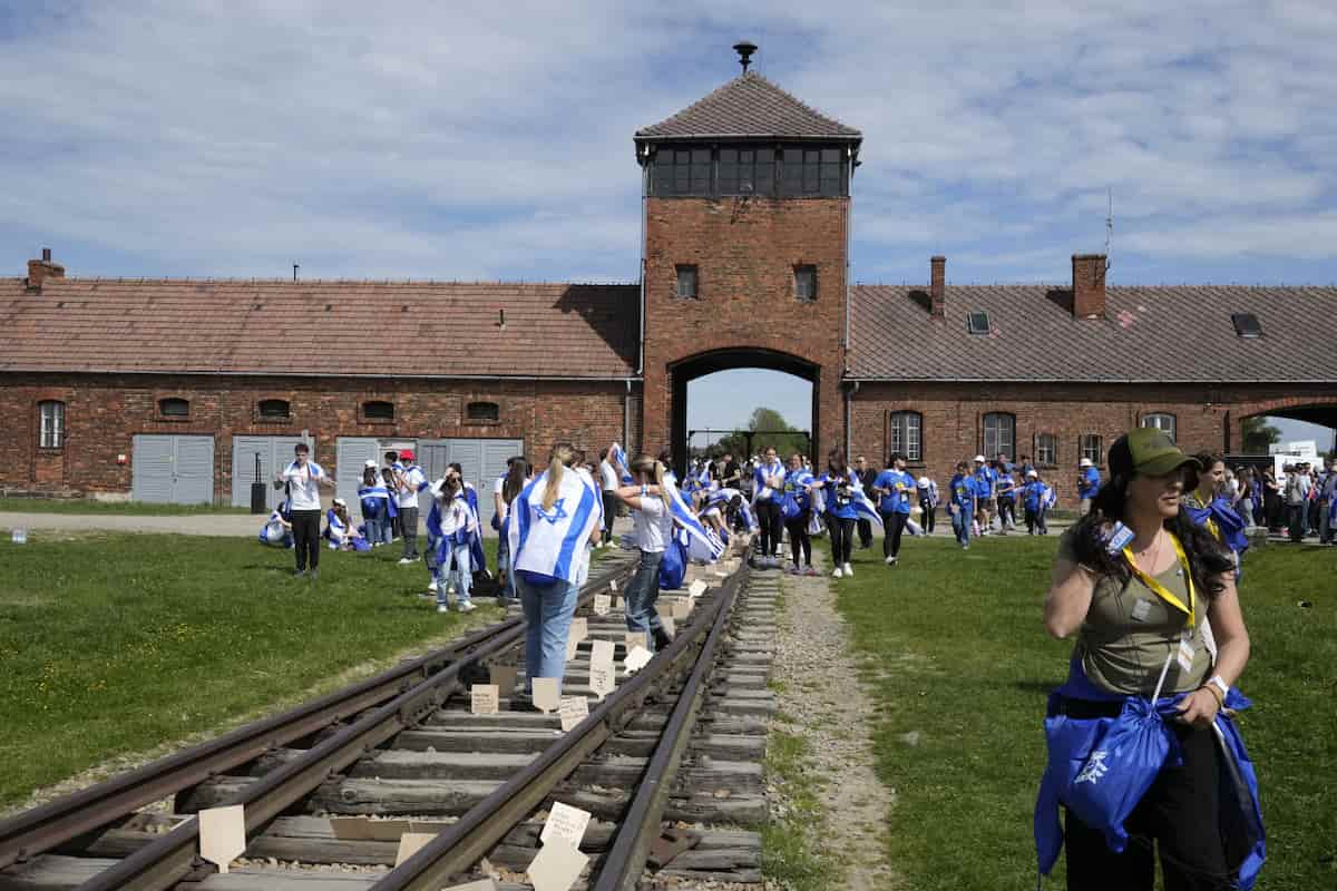 Israeliani ad Auschwitz