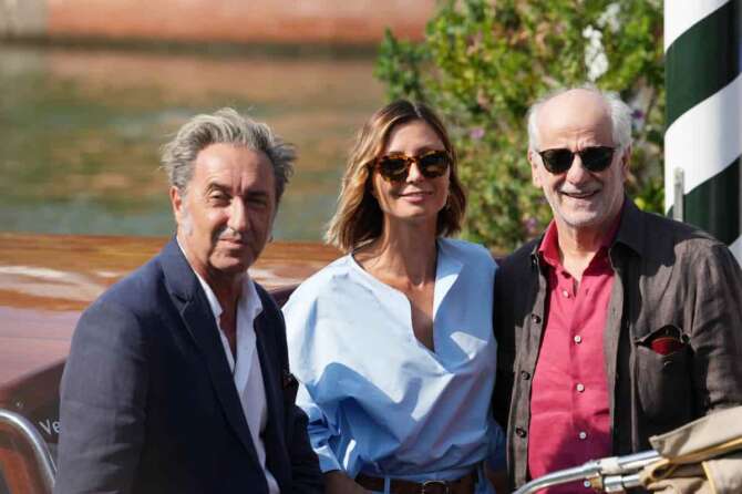 Paolo Sorrentino, Anna Ferzetti, Toni Servillo arrive at the Excelsior Darsena for the 82th International Venice Filmfestival, August 26 2025, Venice, Italy (photo by Gian Mattia D’Alberto/Lapresse)