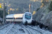 In this grab taken from video provided by Guardia Civil, rescue workers at the scene after a high speed train collision, in Adamuz,  Spain, Monday, Jan. 19, 2026. (Guardia Civil via AP)





Associate Press/ LaPresse
Only Italy and Spain
