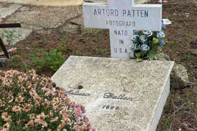 Sulle tracce di Arturo Patten, uno dei più grandi fotografi ritrattisti del ‘900: dagli USA di DeLillo alla Sicilia di Camilleri