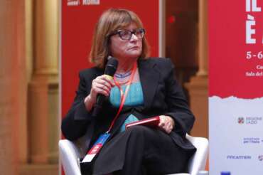 Intervista a Nadia Urbinati: “Trump applica la dottrina Monroe a tutto l’Occidente, ma perderà le elezioni”