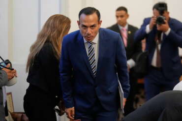 Perù, rimosso dopo soli 4 mesi il presidente José Jerí: paga incontri non dichiarati con imprenditori cinesi