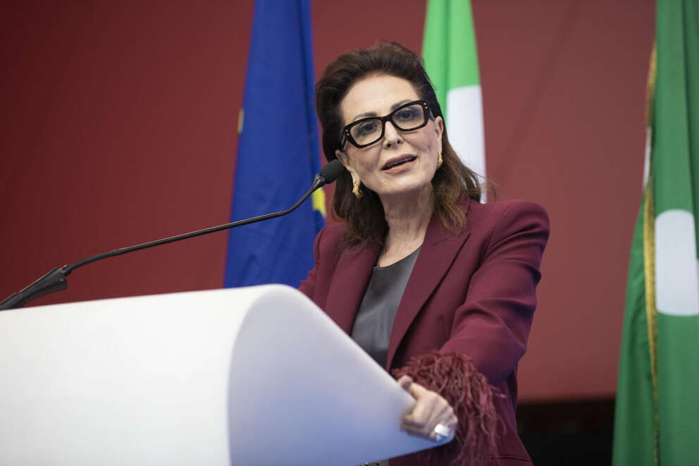 Santanchè, ancora guai per la ministra del Turismo: indagata a Milano per la bancarotta di Bioera