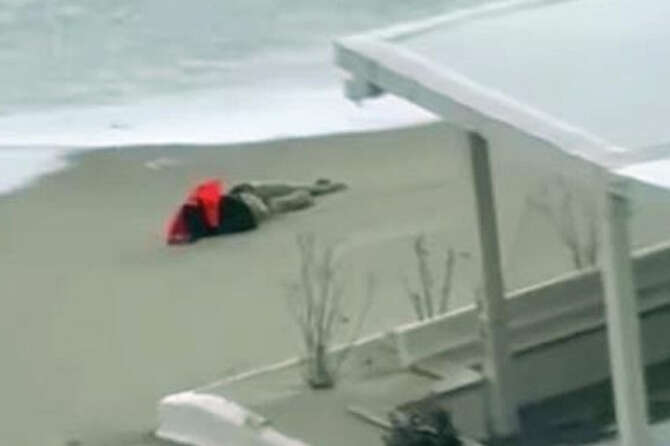 Migranti, vescovi contro il governo Meloni per i morti nel Mediterraneo: “L’Italia criminalizza chi fugge dalla miseria”