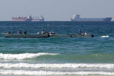 È già crisi energetica, l’avvertimento dal Qatar: “Possibile stop all’export se guerra continua, farà crollare economie mondiali”