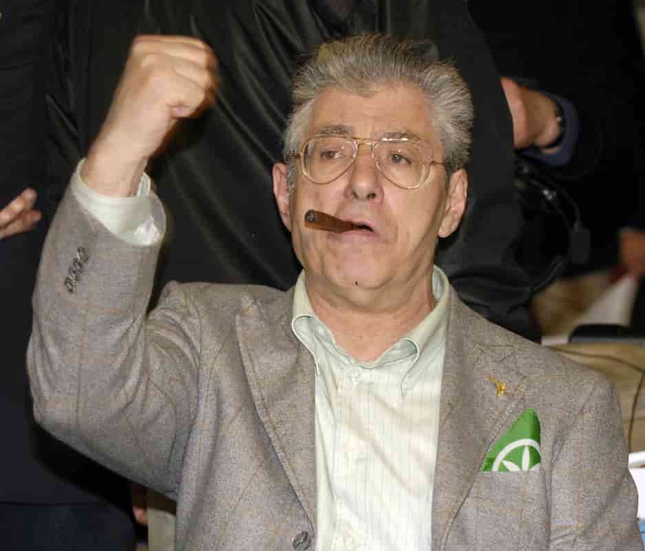 Leader of the Northern League party Umberto Bossi celebrates at the party headquarters in Milan, Italy, April 14, 2008. Bossi died at the age of 84 on Thursday, March 19, 2026. (AP Photo/Luca Bruno, File) Associate Press/ LaPresse Only Italy and Spain Associate Press/ LaPresse Only Italy and Spain