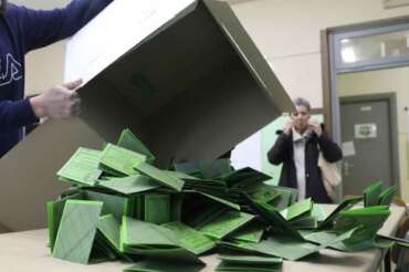 Referendum Costituzionale , la chiusura dei seggi — Roma—Italia — Lunedì 23 Marzo 2026 – Politica – (foto di Cecilia Fabiano/ LaPresse) , Constitutional Referendum, polling stations closing— Rome— Italy , March 23, Monday 2026 – Politics – (photo by Cecilia Fabiano/LaPresse)