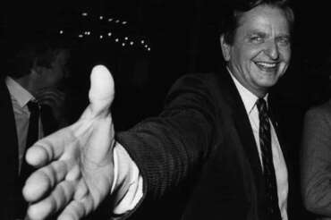 Olof Palme, il riformista rivoluzionario ucciso in un attentato: “Politica è voler cambiare la società, non amministrare l’esistente”