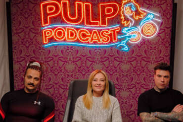 Duetta con Fedez, tace su Delmastro: Meloni col suo solito repertorio sul referendum, ma glissa sul sottosegretario