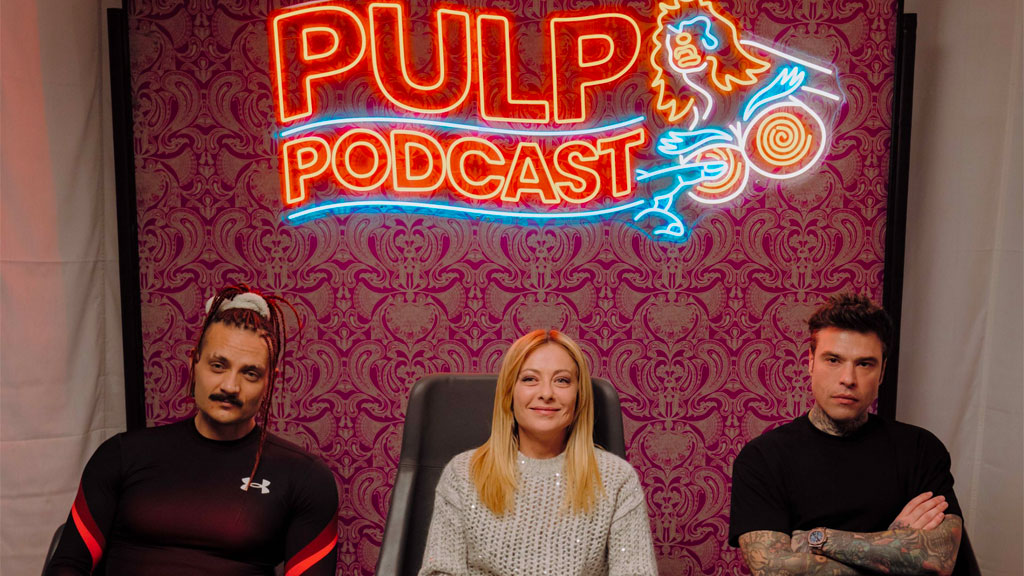 Duetta con Fedez, tace su Delmastro: Meloni col suo solito repertorio sul referendum, ma glissa sul sottosegretario