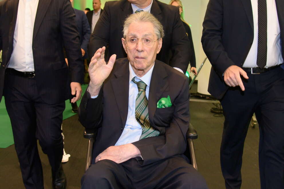 È morto Umberto Bossi, il Senatùr fondatore della Lega Nord che sconvolse la “Seconda Repubblica”