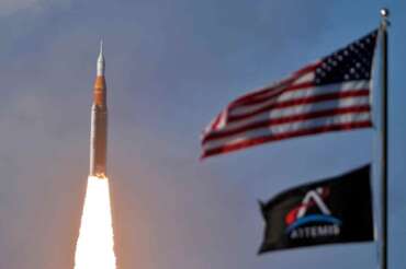 NASA’s Artemis II moon rocket lifts off from the Kennedy Space Center’s Launch Pad 39-B Wednesday, April 1, 2026, in Cape Canaveral, Fla. (AP Photo/John Raoux)