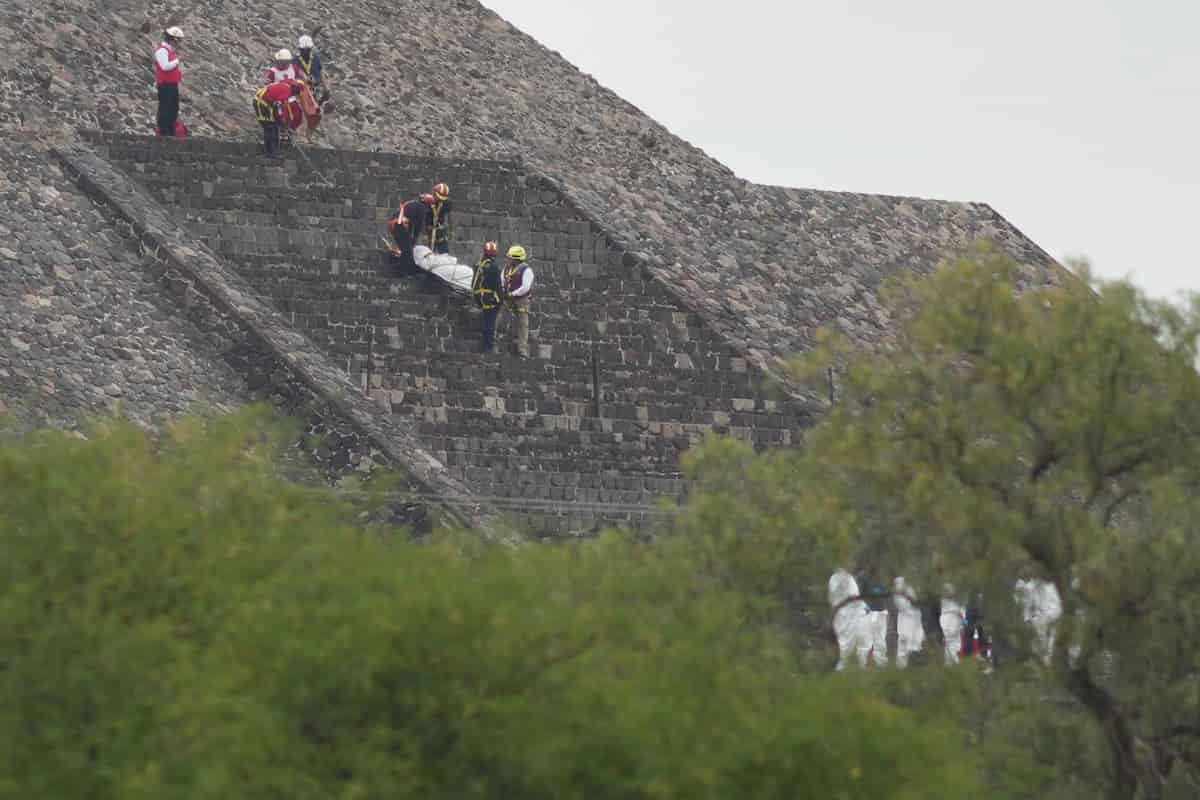Attacco piramidi Messico turisti