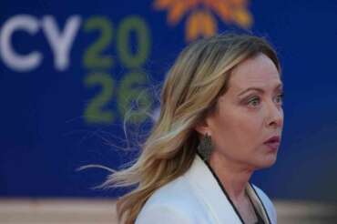 Nein della Germania al deficit, Meloni torna a mani vuote dall’Europa: niente flessibilità