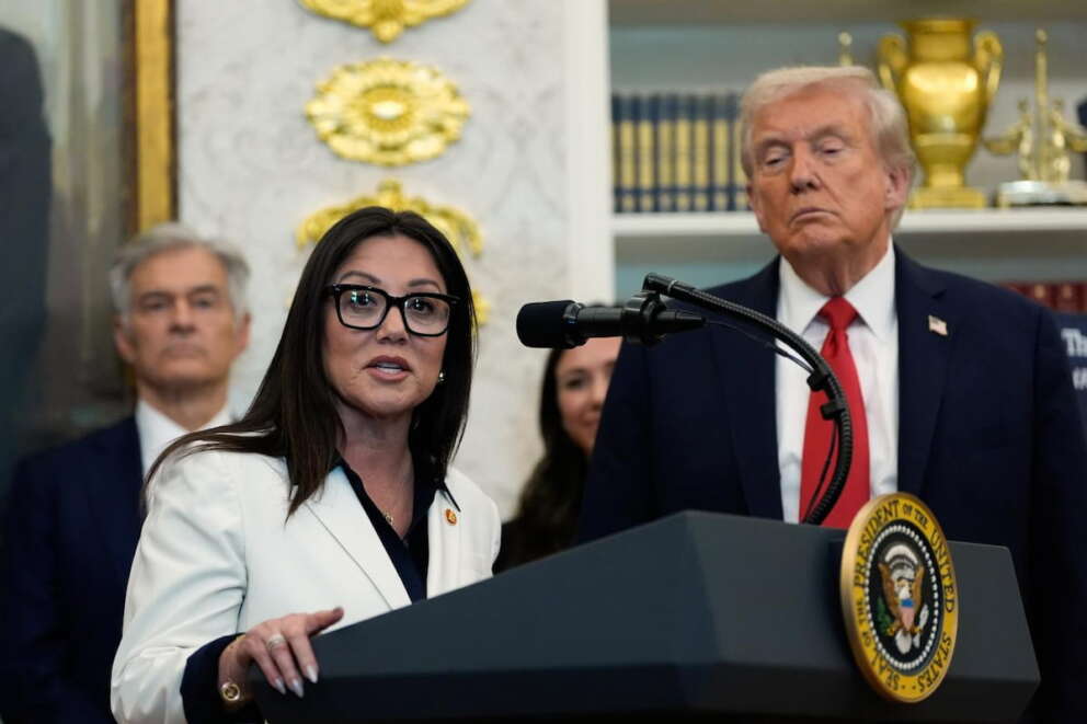 Trump fa fuori la ministra Lori Chavez-DeRemer, gli scandali travolgono la segretaria al Lavoro: la Casa Bianca perde pezzi