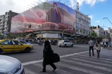 “Mojtaba Khamenei in coma e incapace di guidare l’Iran”, l’indiscrezione del Times sulla Guida suprema di Teheran