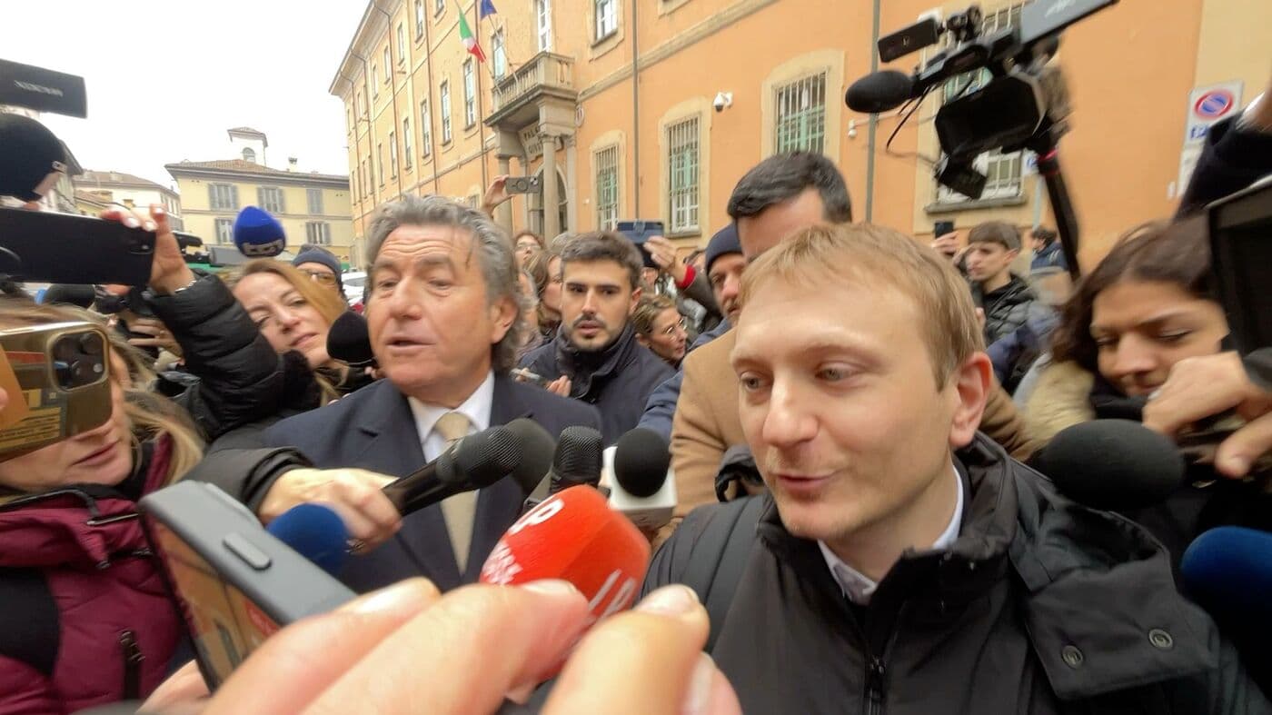 Stasi è innocente ma deve restare in prigione: non è solo uno caso giudiziario, è uno scandalo politico